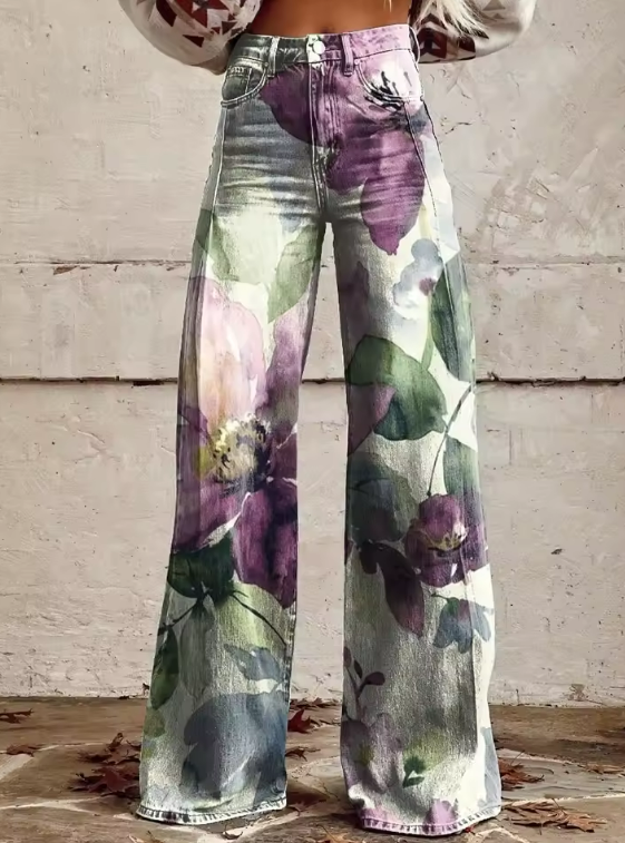 Pantalón floral acuarela Alessia de Vega Madrid, con diseño colorido y estampado de flores en tela ligera.