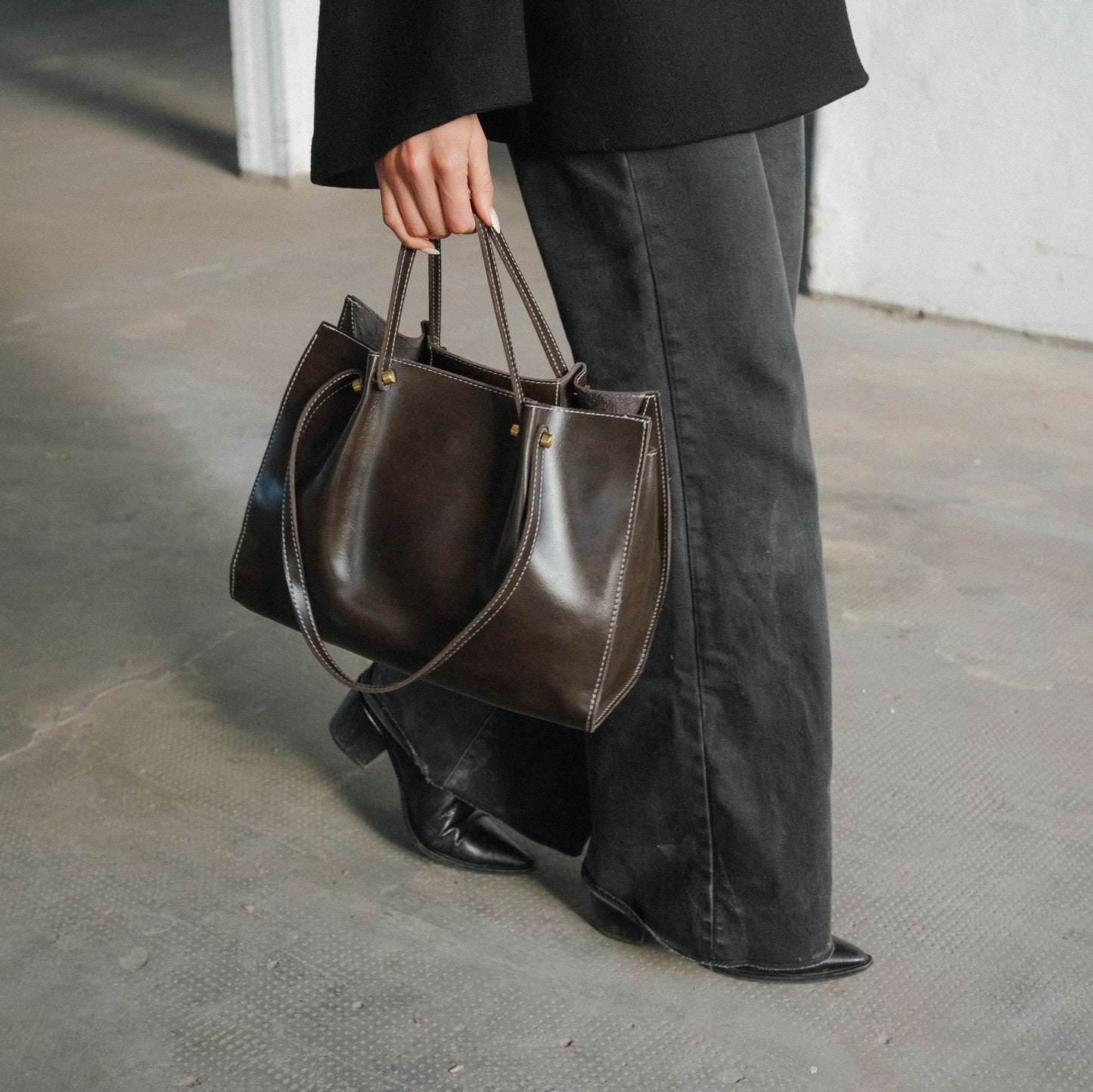 Valentina - Bolso de hombro elegante y espacioso