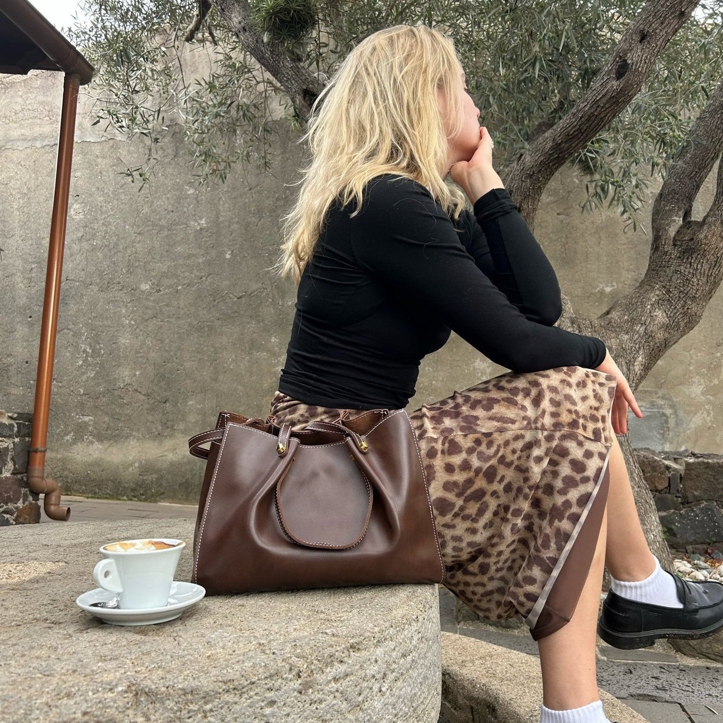 Valentina - Bolso de hombro elegante y espacioso
