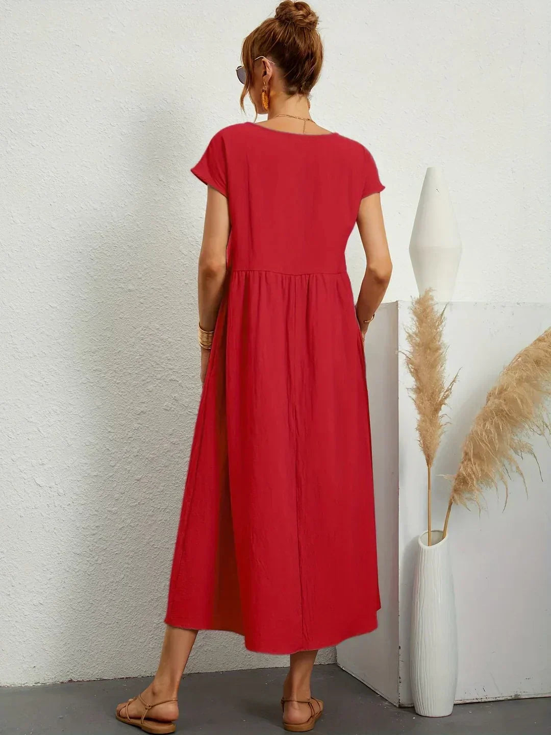 Gabriela - Vestido midi fluido con elegancia atemporal