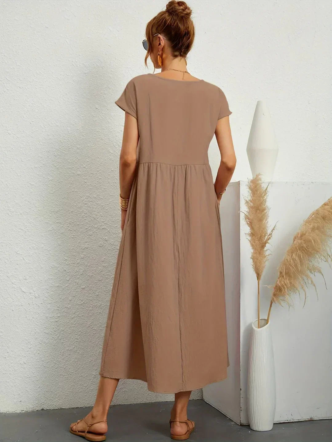 Gabriela - Vestido midi fluido con elegancia atemporal