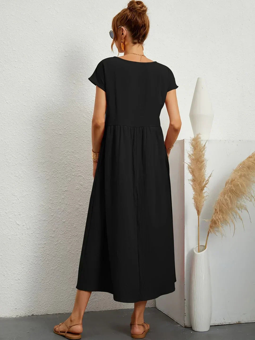 Gabriela - Vestido midi fluido con elegancia atemporal