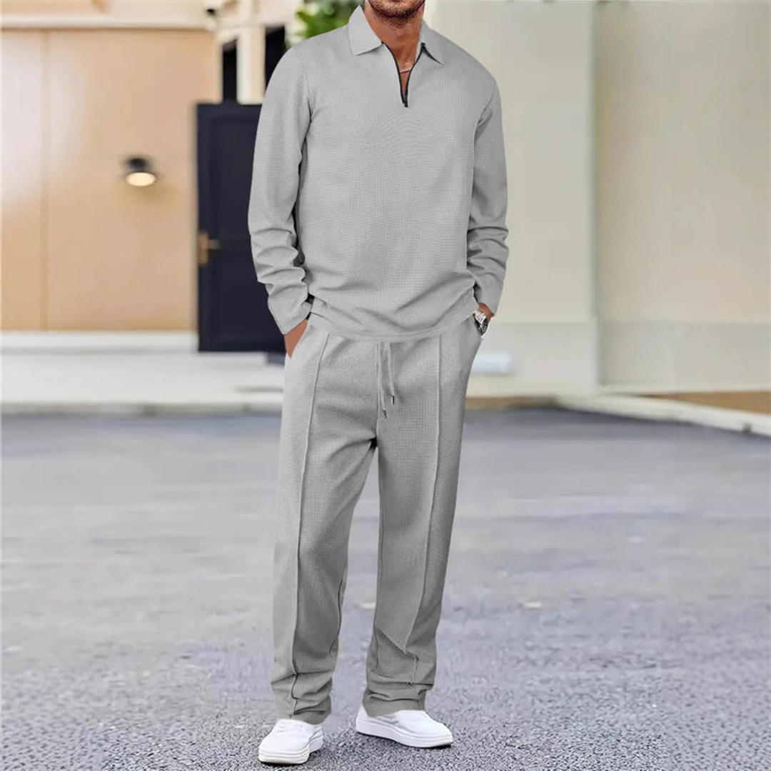 Pablo | Conjunto Casual con Media Cremallera y Pantalón - Vega Madrid